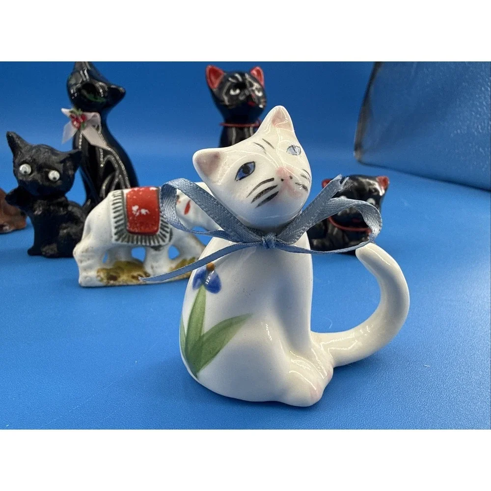 Vtg 7 Mini cat figurine 1 Elephant Porcelain Japan mid century kitty Cat